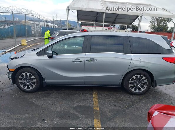 5FNRL6H68RB052324 2024 HONDA ODYSSEY Silver 