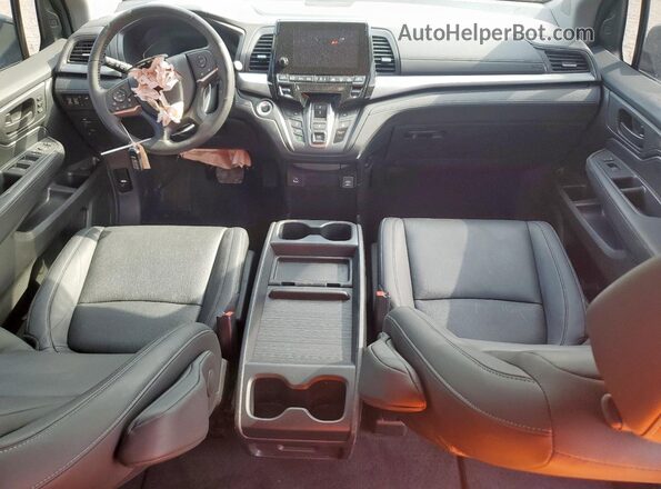 5FNRL6H68RB065834 2024 HONDA ODYSSEY Black Առջևի վահանակի տեսք