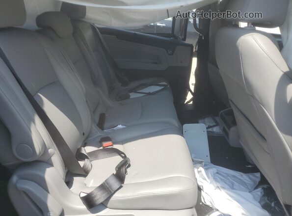 5FNRL6H70LB003960 2020 HONDA ODYSSEY Серебряный Вид задней части салона