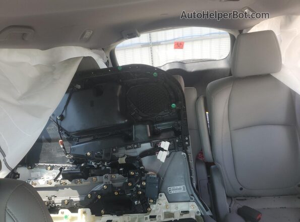 5FNRL6H70LB003960 2020 HONDA ODYSSEY Серебряный Вид задних сидений