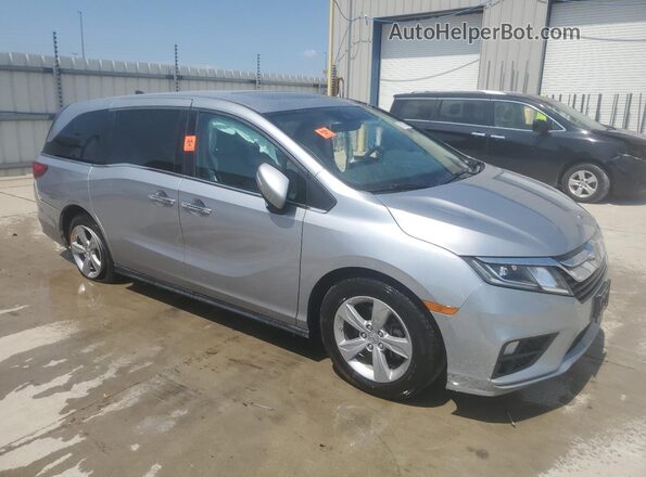 5FNRL6H70LB003960 2020 HONDA ODYSSEY Серебряный Передняя правая четверть