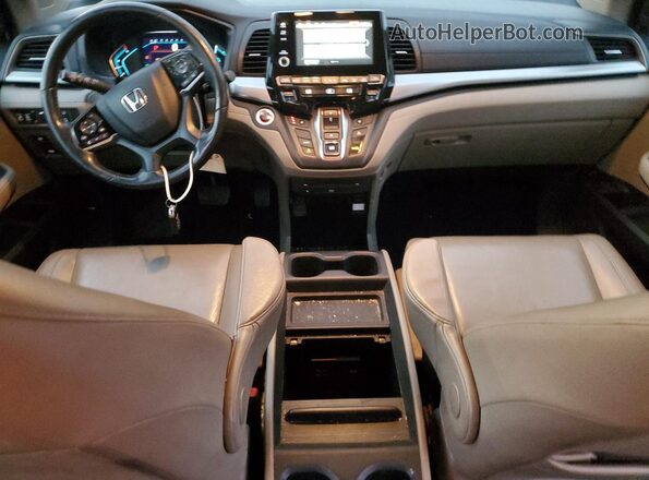 5FNRL6H72JB014388 2018 HONDA ODYSSEY White 