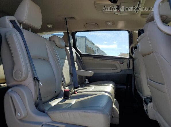 5FNRL6H73LB017206 2020 HONDA ODYSSEY Burgundy Rear interior view
