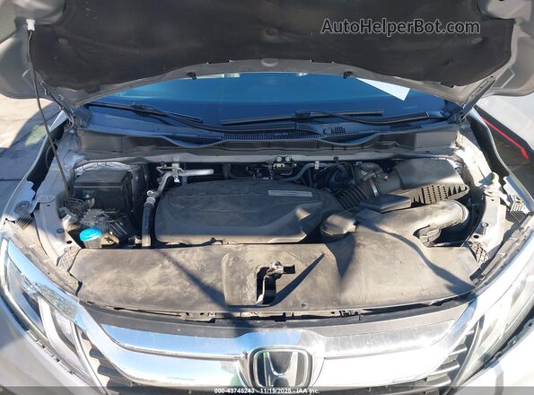 5FNRL6H73LB065076 2020 HONDA ODYSSEY Silver Rear view