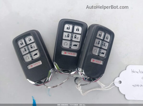 5FNRL6H75NB031904 2022 HONDA ODYSSEY Серый Вид панели приборов