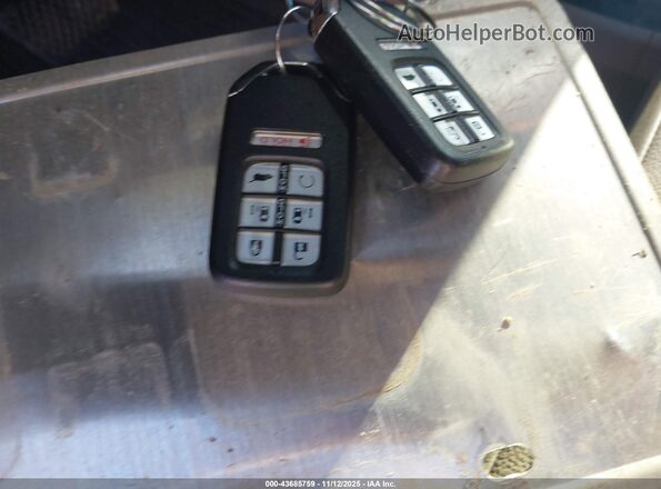 5FNRL6H76NB000497 2022 HONDA ODYSSEY Red Vista del salpicadero
