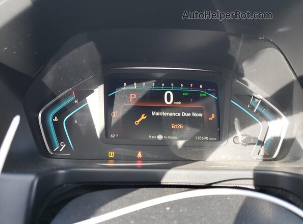5FNRL6H7XJB046618 2018 HONDA ODYSSEY Белый 