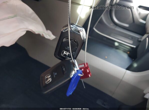 5FNRL6H82PB016580 2023 HONDA ODYSSEY Белый Вид панели приборов