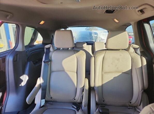 5FNRL6H87RB037797 2024 HONDA ODYSSEY Red Вид задніх сидінь