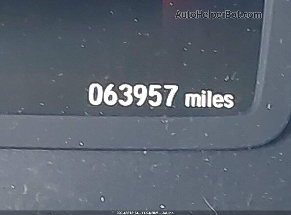5FNRL6H88NB040587 2022 HONDA ODYSSEY Серебряный 