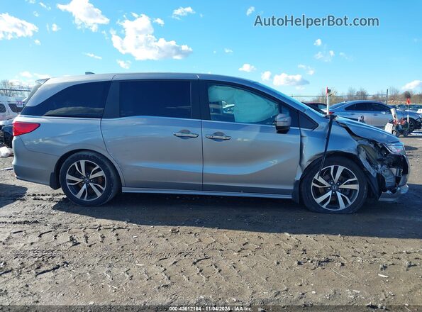 5FNRL6H88NB040587 2022 HONDA ODYSSEY Серебряный Вид задней части салона