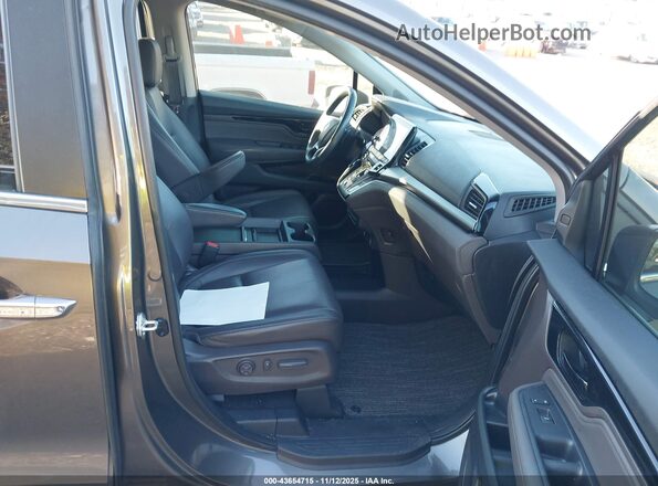 5FNRL6H89NB067281 2022 HONDA ODYSSEY Gray Widok wnętrza z przodu