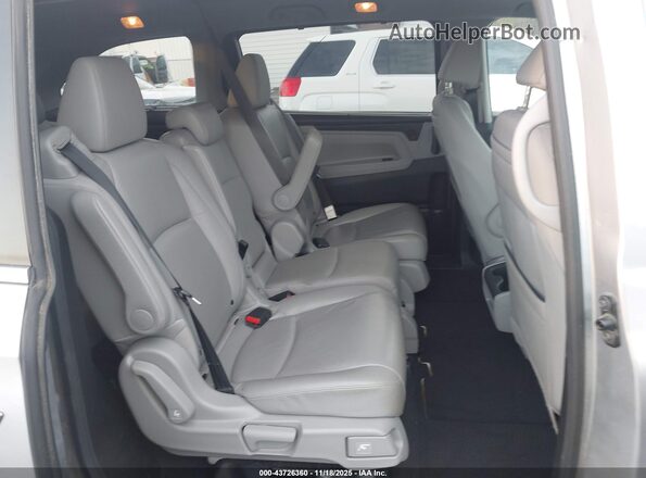 5FNRL6H8XJB020397 2018 HONDA ODYSSEY Silver Widok naklejki z numerem VIN