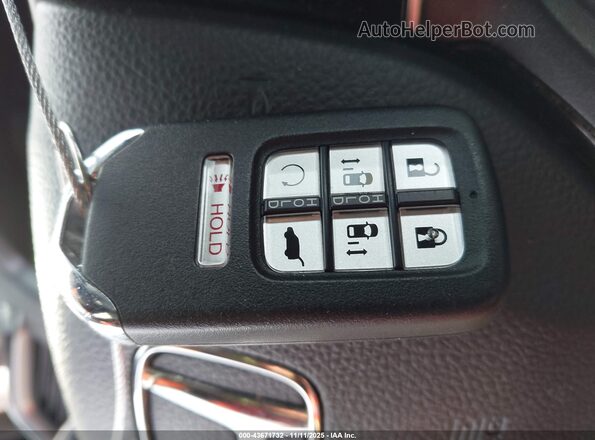 5FNRL6H8XNB005937 2022 HONDA ODYSSEY Black Widok deski rozdzielczej