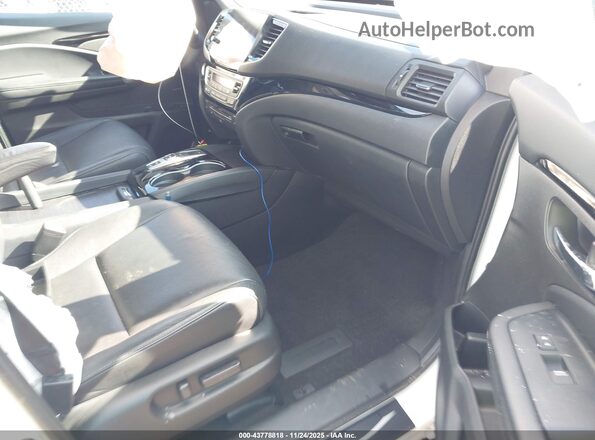 5FNYF5H62NB031606 2022 HONDA PILOT Белый Вид салона спереди