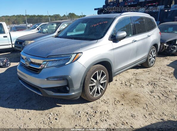 5FNYF5H63MB014988 2021 HONDA PILOT Silver Vista tres cuartos delantera izquierda