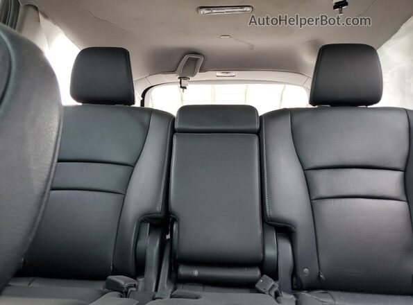 5FNYF6H53LB033083 2020 HONDA PILOT Black Rear seats view