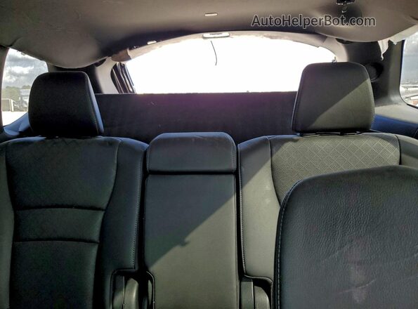 5FNYF8H04LB004885 2020 HONDA PASSPORT Черный Вид задних сидений