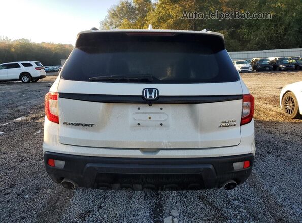 5FNYF8H07KB027513 2019 HONDA PASSPORT White Vista trasera