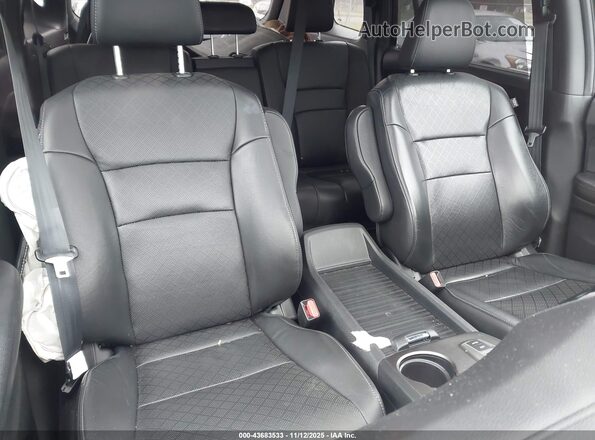 5FNYF8H56KB023027 2019 HONDA PASSPORT Black Вид салону спереду