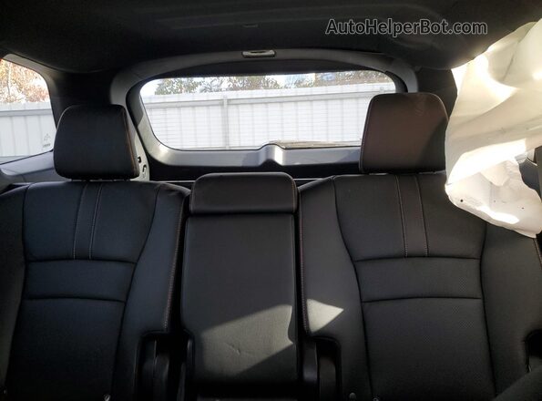 5FNYF8H62NB025483 2022 HONDA PASSPORT Gray Widok tylnych siedzeń