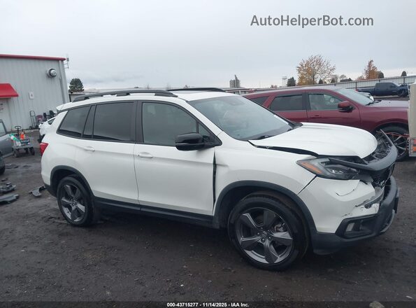 5FNYF8H98KB008970 2019 HONDA PASSPORT Белый Панорамный вид салона 360°