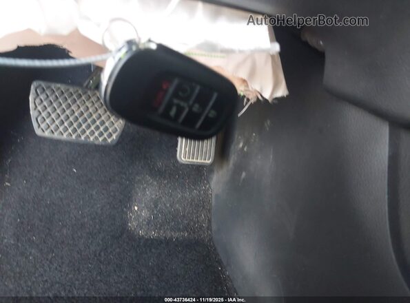 5FNYG2H48RB014910 2024 HONDA PILOT White Dashboard view