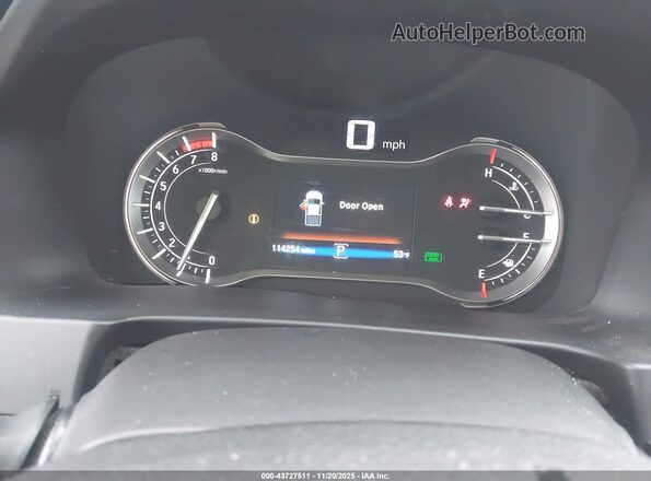 5FPYK2F10JB000695 2018 HONDA RIDGELINE Black Widok tylnych siedzeń