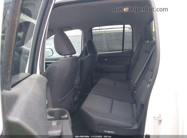 5FPYK2F11JB001404 2018 HONDA RIDGELINE White VIN sticker view