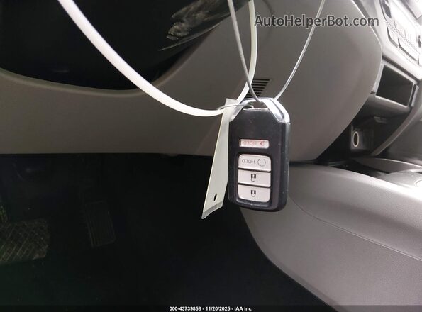 5FPYK2F6XJB002157 2018 HONDA RIDGELINE Gray Dashboard view