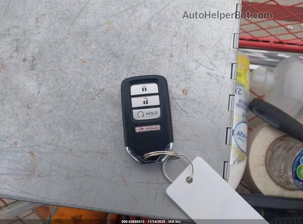 5FPYK3F10JB001934 2018 HONDA RIDGELINE White Widok deski rozdzielczej