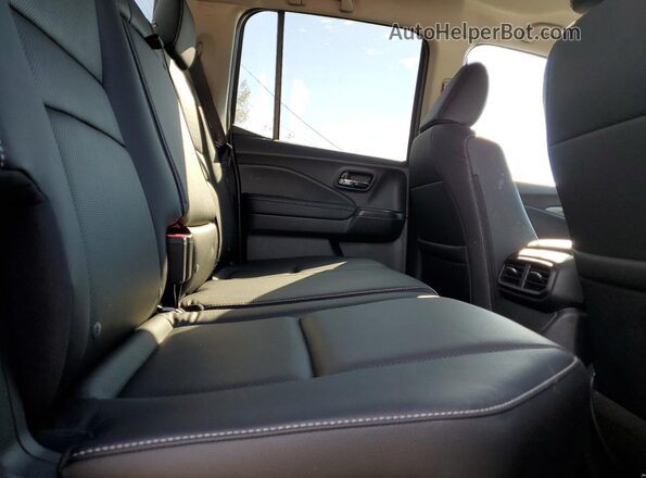 5FPYK3F55SB028552 2025 HONDA RIDGELINE Silver Вид задніх сидінь