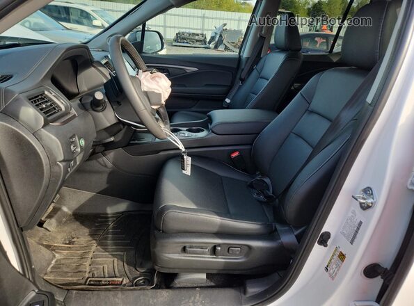 5FPYK3F57SB032490 2025 HONDA RIDGELINE White Սալոնի դիմացի տեսք