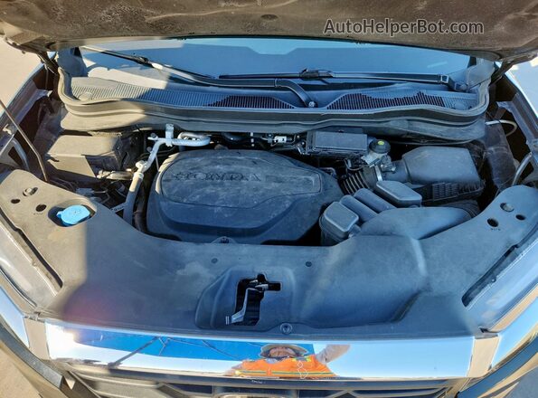 5FPYK3F59NB001052 2022 HONDA RIDGELINE Black Widok wnętrza z tyłu