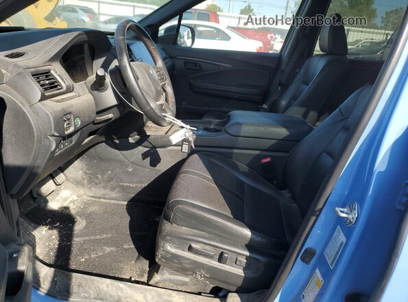 5FPYK3F60RB002833 2024 HONDA RIDGELINE Blue წინა სალონის ხედი