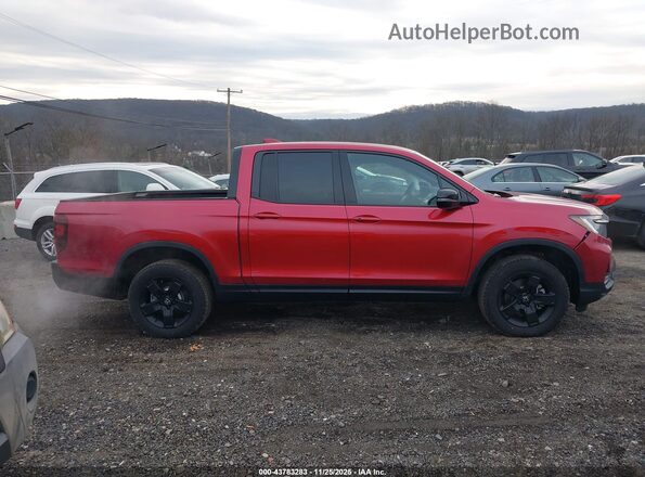 5FPYK3F83SB044954 2025 HONDA RIDGELINE Red Widok wnętrza z tyłu