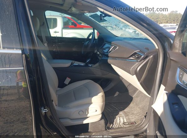 5GAERBKW2LJ256701 2020 BUICK ENCLAVE Черный Вид салона спереди