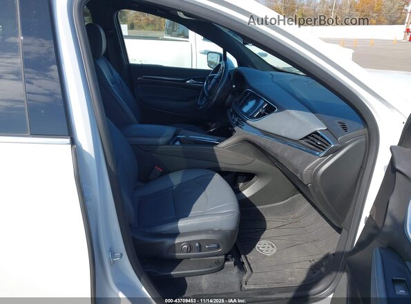 5GAERBKW7RJ135686 2024 BUICK ENCLAVE White Вид салону спереду