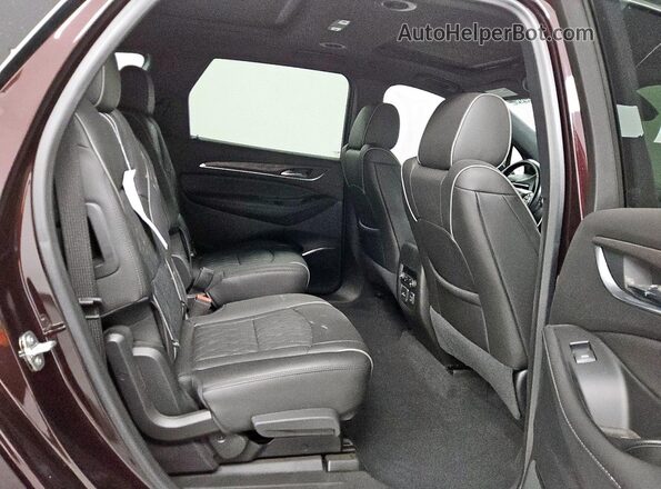 5GAERDKW4PJ156150 2023 BUICK ENCLAVE Burgundy Widok wnętrza z tyłu