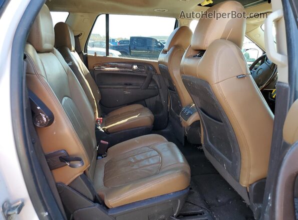 5GAKRBKD6GJ306930 2016 BUICK ENCLAVE Белый Вид задней части салона