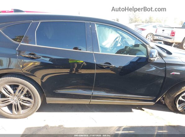 5J8TC1H66NL004774 2022 ACURA RDX Черный Вид задней части салона