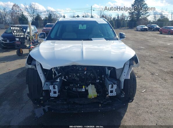 5LM5J6WC9RGL08143 2024 LINCOLN AVIATOR White უკანა სალონის ხედი