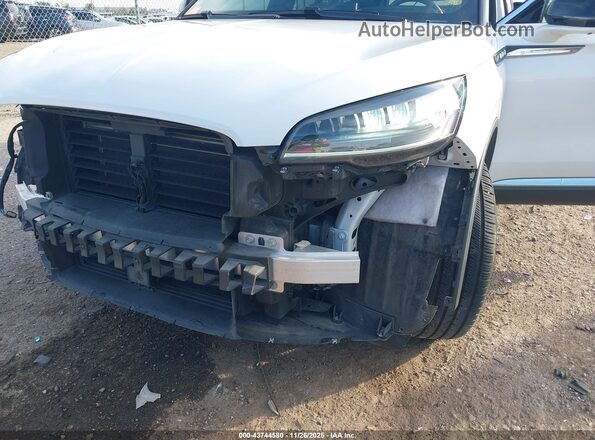 5LM5J7WC0MGL00852 2021 LINCOLN AVIATOR White Вид спереду