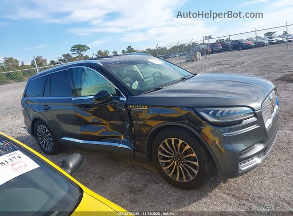 5LM5J7WC1LGL29095 2020 LINCOLN AVIATOR Gray Vista interior trasera