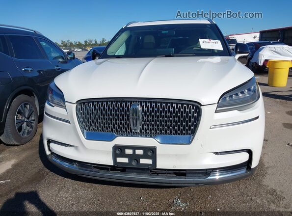 5LM5J7WC4NGL03013 2022 LINCOLN AVIATOR White Instrument cluster view