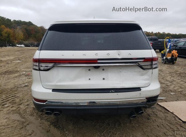 5LM5J7XC0LGL11007 2020 LINCOLN AVIATOR White Rear view