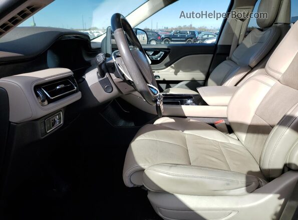 5LM5J7XC3LGL02074 2020 LINCOLN AVIATOR White Widok wnętrza z przodu