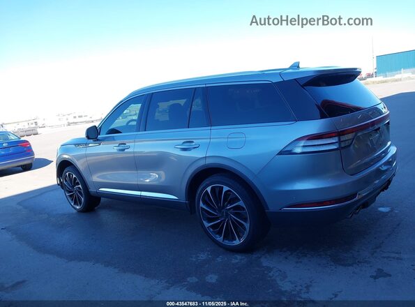 5LM5J7XC7LGL07021 2020 LINCOLN AVIATOR Silver 