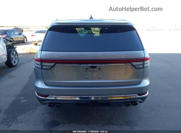 5LM5J7XC7LGL07021 2020 LINCOLN AVIATOR Silver 