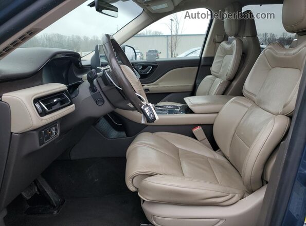5LM5J7XC8LGL10994 2020 LINCOLN AVIATOR Blue Սալոնի դիմացի տեսք